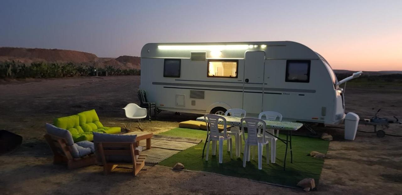 Itav Bateva Caravans - ייטב בטבע קרוואנים Mitzpe Ramon Exterior foto